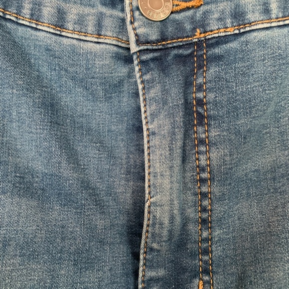 Torrid Trio Women's Blue Jeans 22R - 26R Bootcut- Hyperstretch up to 3 sizes - Picture 4 of 10